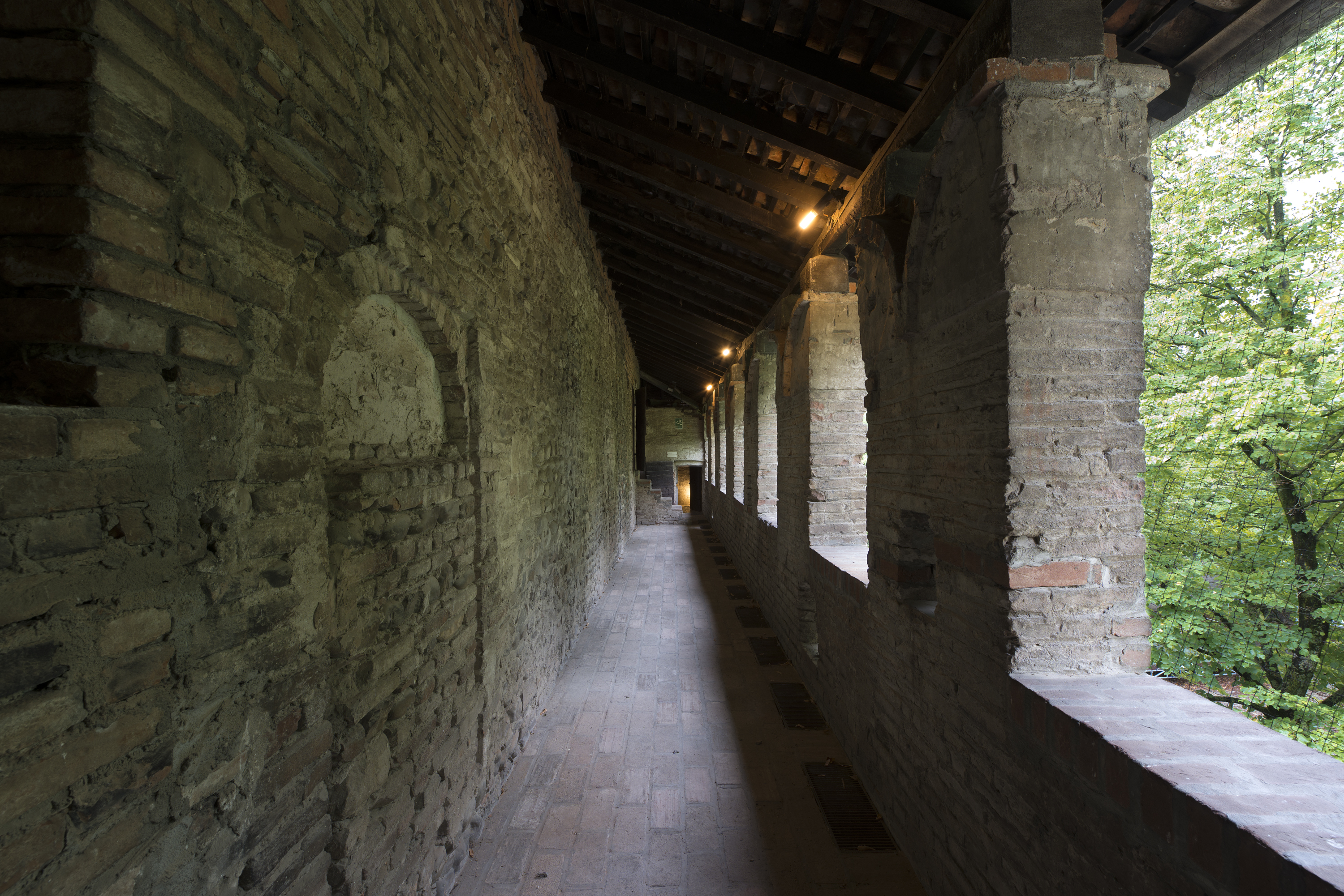 Camminamenti di ronda_Castello di Montecchio Emilia immagine dell'evento: #fasedue Il Castello di Montecchio Emilia RIAPRE!!!